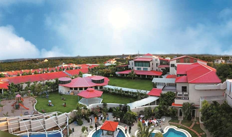 Leonia Holistic Resort