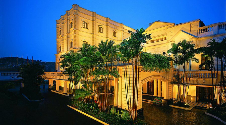 The Oberoi Grand
